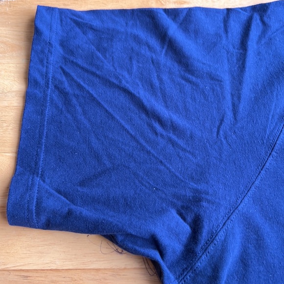 Reebok size 7X big, navy orange and white T-shirt - Picture 4 of 4